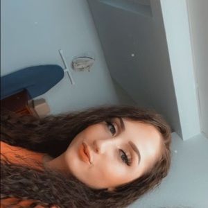 Meet your Posher, Haley